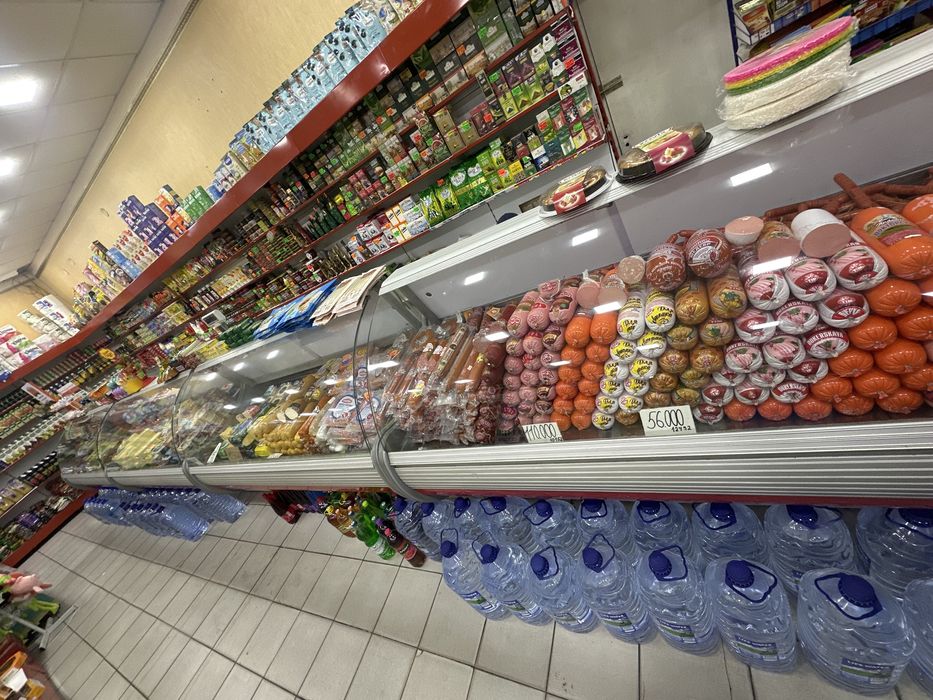 Холодильник Сотилади холати зор