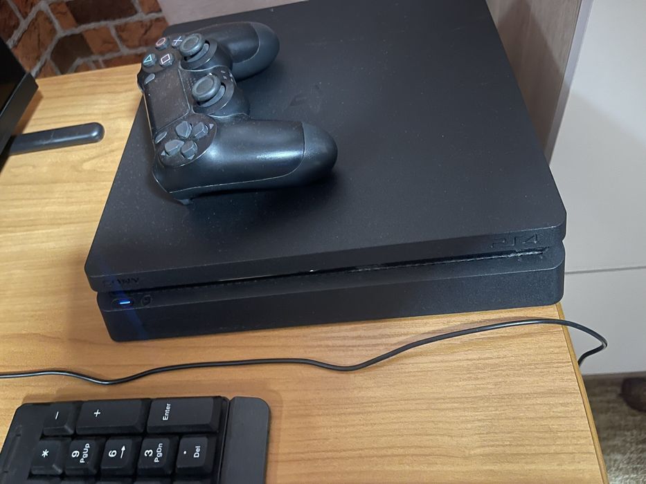 Playstation 4 1Tr
