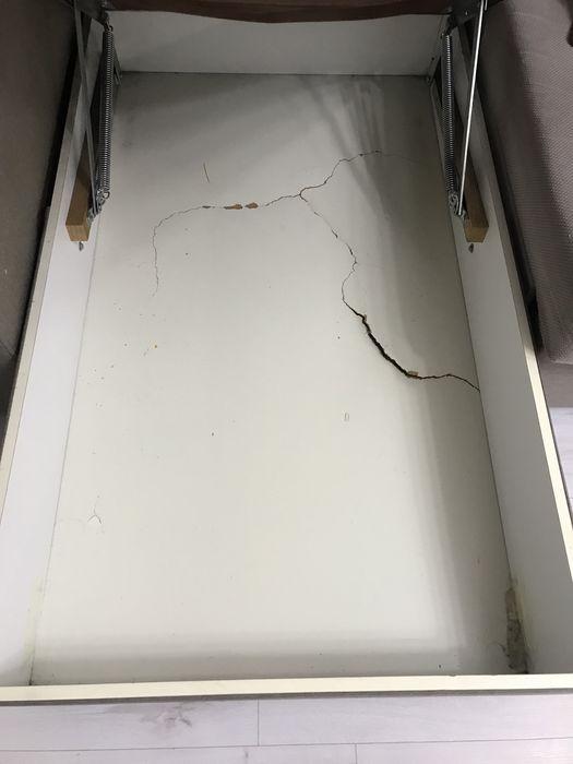 Продам диван угловой