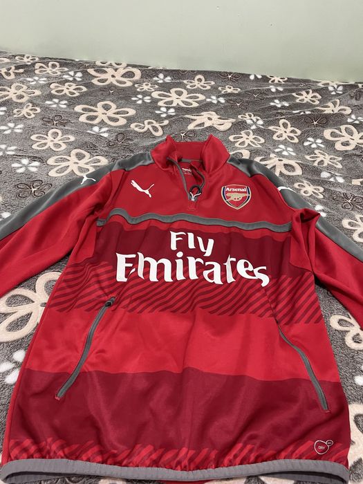 ЧИСТО НОВИ Оригинални Тениски / Екипи