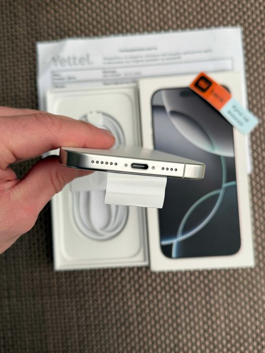 НОВ! 36м Гар. iPhone 16 Pro MAX лизинг от 36€ /мес  White Titanium 256