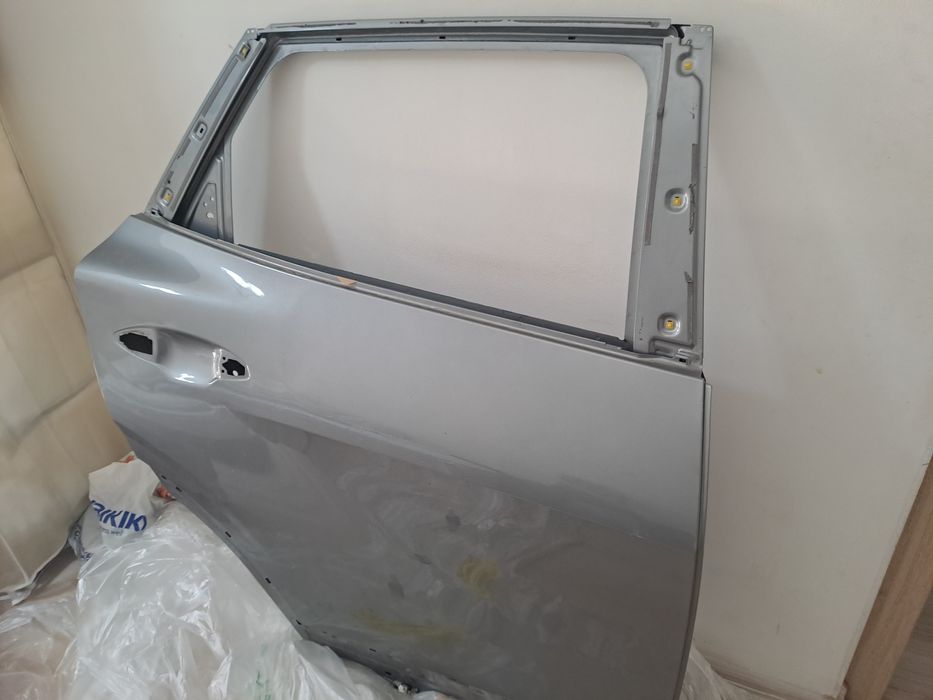 Продам дверь киа спортейдж