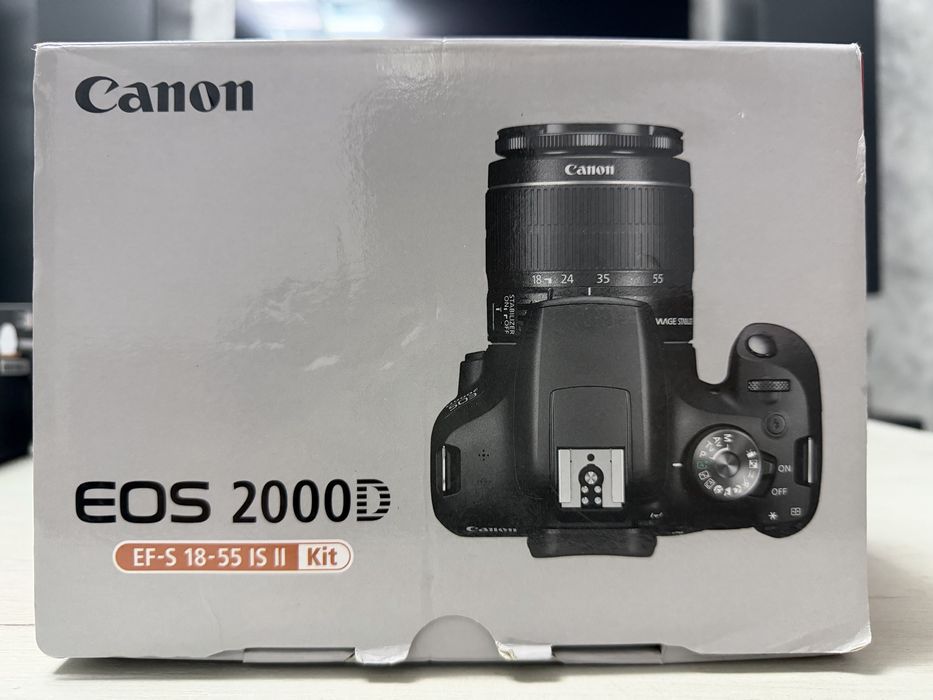 Aparat foto Canon EOS 2000D Preț 1700 lei