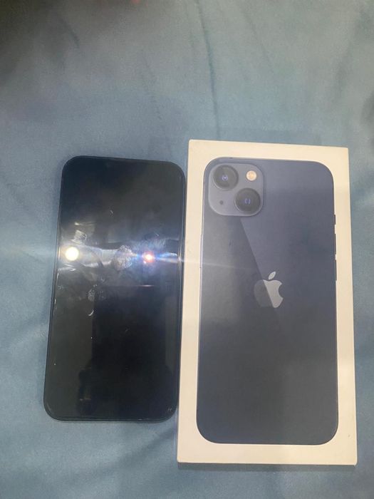 iPhone 13 в отличном состояний