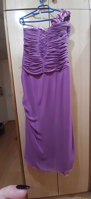 Бална рокля пепел от рози