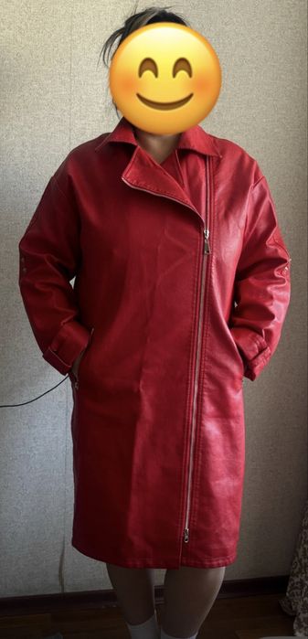 Продам кожанный плащ(эко кожа)