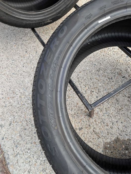 265/40 R20 • Iarna • Pirelli Sottozero Winter 240 serie II 104V | 4 buc | Pret/buc