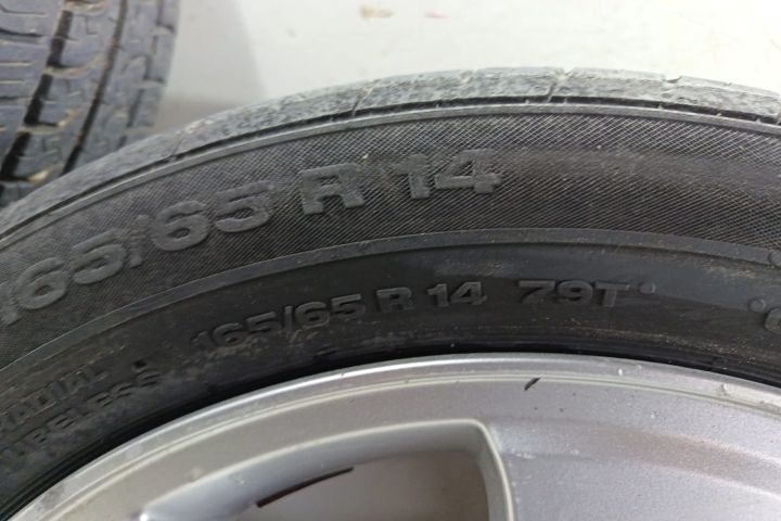 Set jante aliaj cu anvelope 165/65 R14 79T vară Continental 5.50Jx14