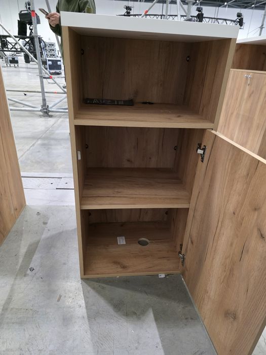 Продам тумбы рессепш есть доставка