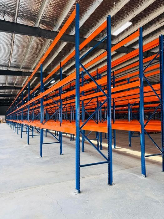 Rafturi metalice profesionale