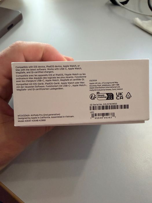 Apple AirPods Pro 2 - cu serial number pe factura - Mediagalaxy