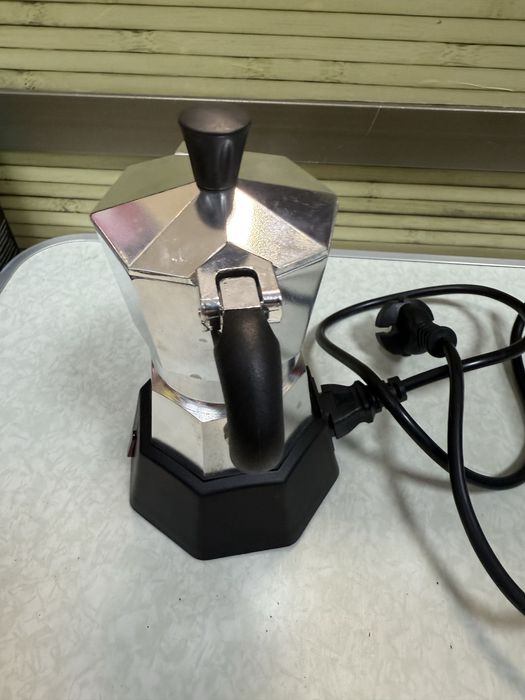 Електрическа кафеварка Bialetti Moka Elettrika