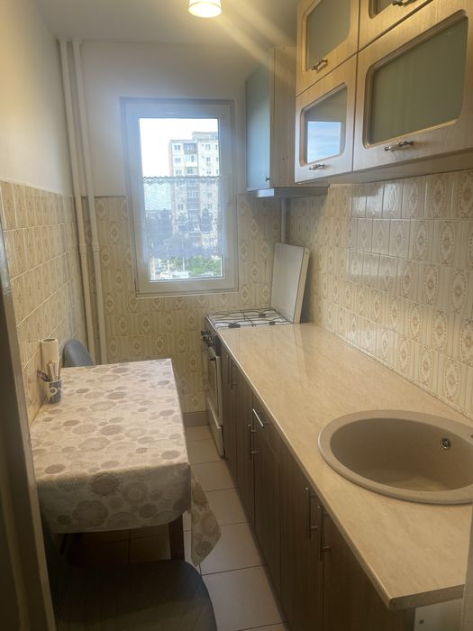 Inchiriez apartament cu 2camere