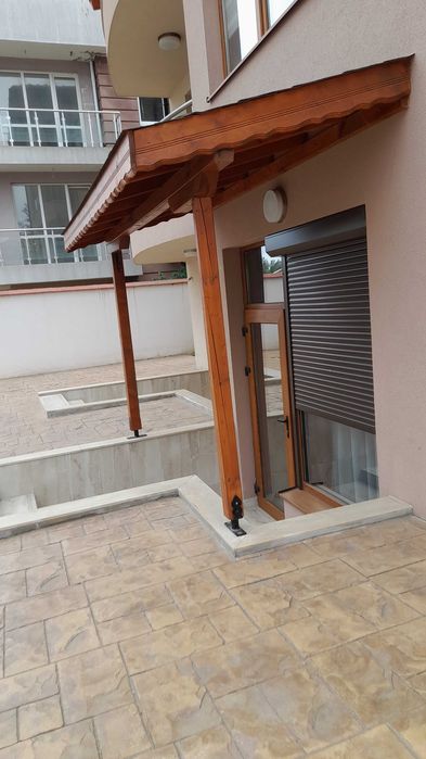 Продава се Едностаен апартамент в Несебър - 37 кв.м за 2068 €/кв.м - Снимка #2