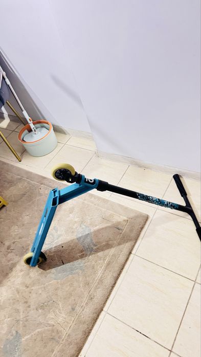 Трюковой самокат Oxelo MF500 Decathlon.