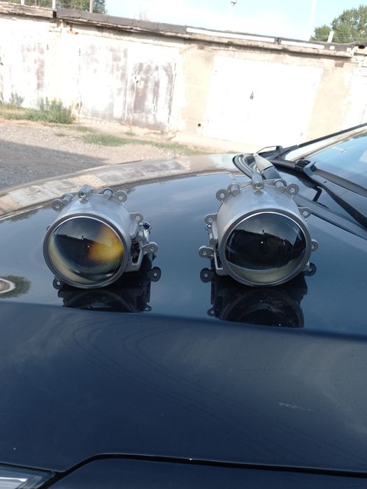 Продам линзы КИА РИО 3