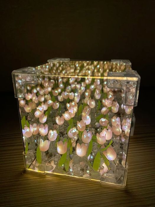 3D светильник с эффектом бесконечного зеркала