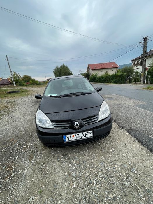 RENAULT Scenic