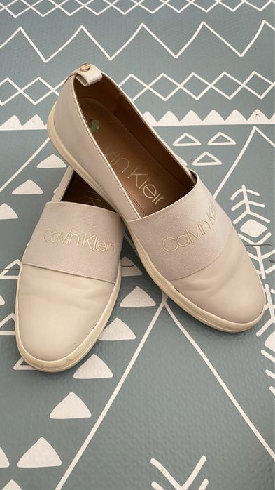 Calvin Klein кожени обувки