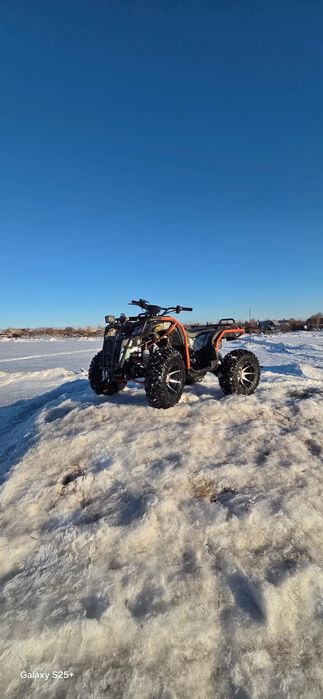 Продам квадрицикл 300 куб водянка