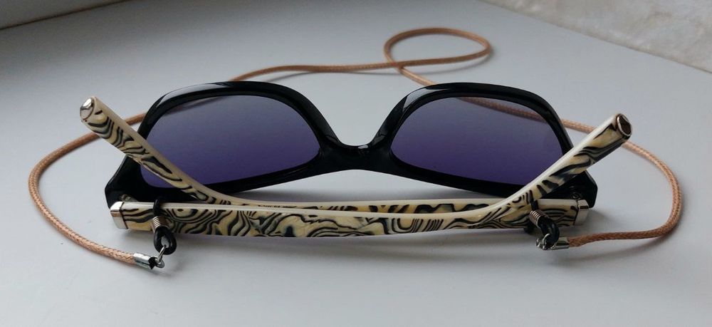 Солнцезащитные очки