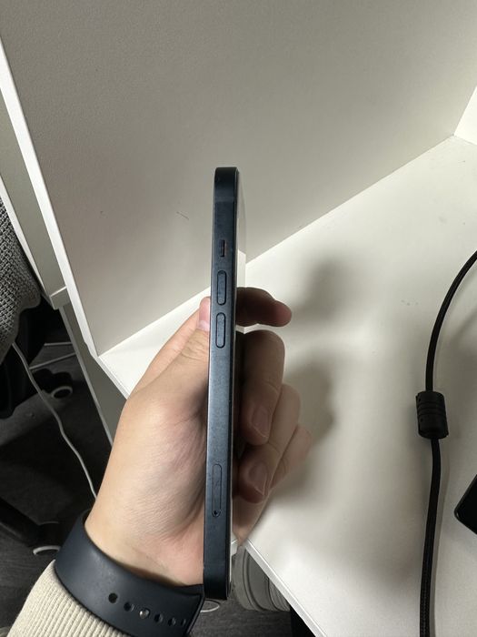 IPhone 13 бу продам