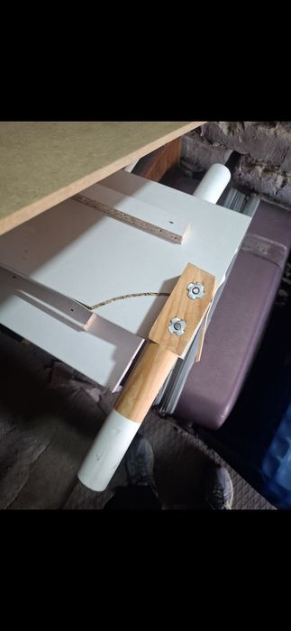 Отдам детскую кровать.