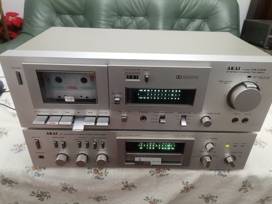 Muzica linie Akai Braila • OLX.ro
