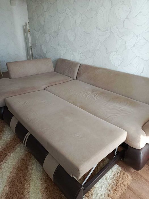 Продам угловой Белорусский диван