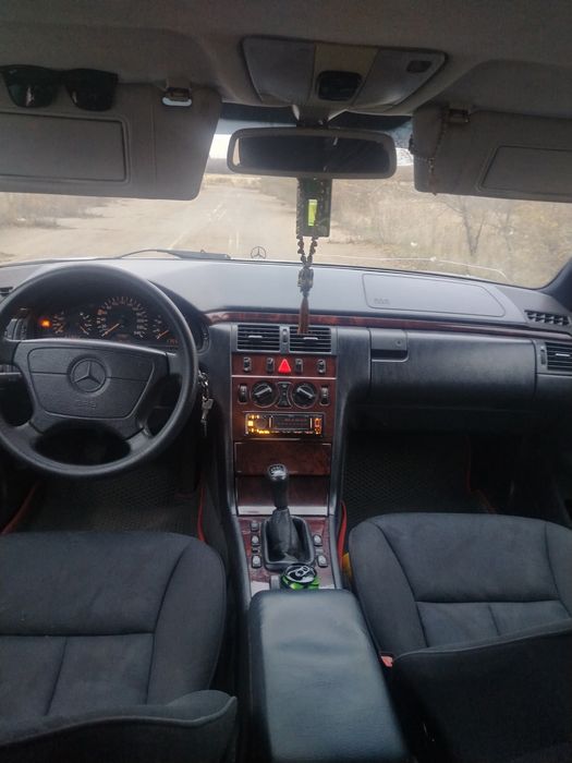 продам мерседес w210
