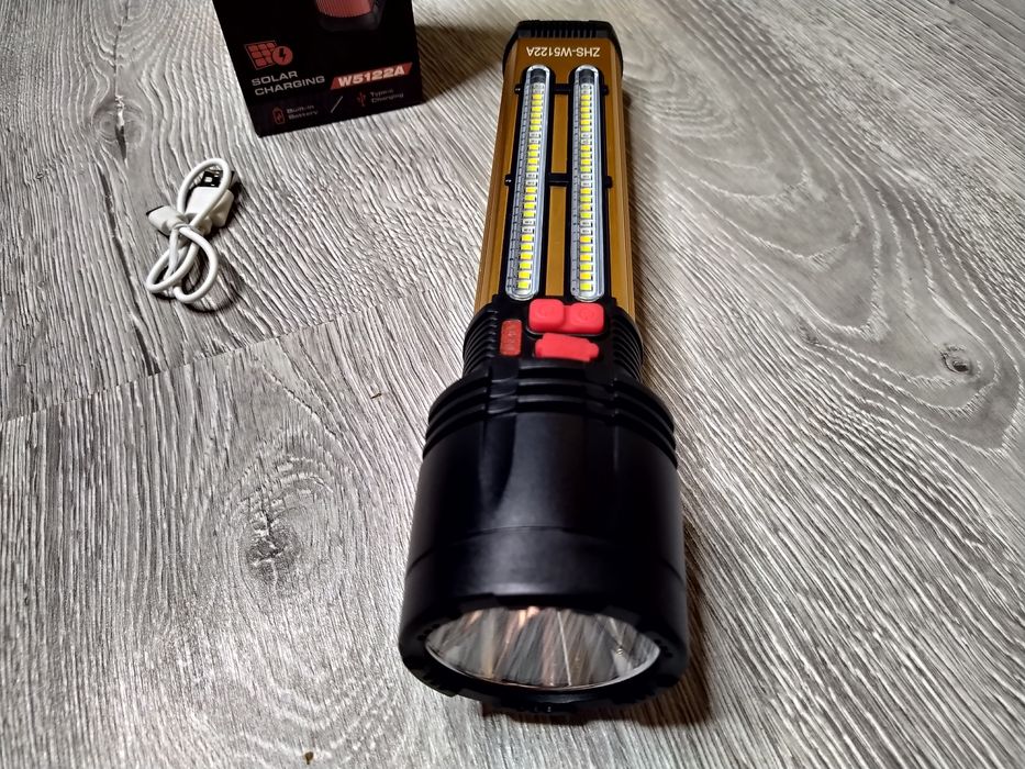 Lanterna XHP50 cu oglinda pentru distante mari cu incarcare solara-usb