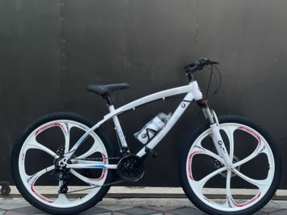 Велосипед, белый, BMW 108
