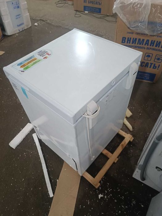 Срочно продам морозильную ларь НОВУЮ