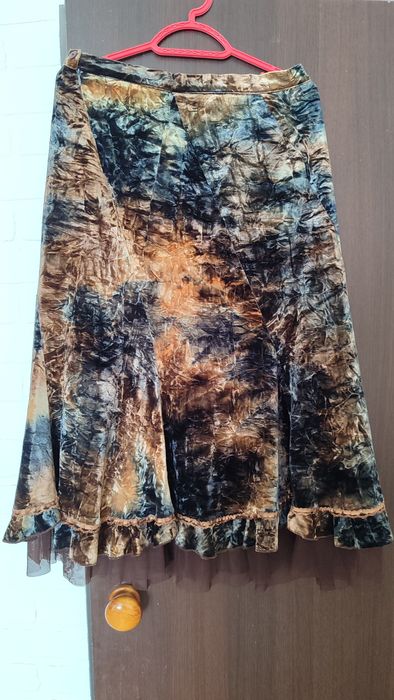 Продам платья 50- 52 размера