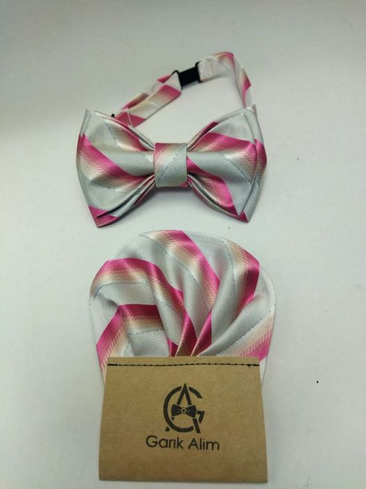 Галстуки, бабочки, нагрудной платок, мужская брошка - подарочный набор