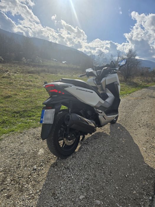 Honda Forza 300i