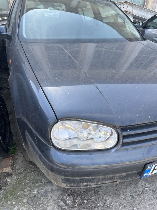 На части VW Голф 4 -1’4 16 V бензин Golf 4