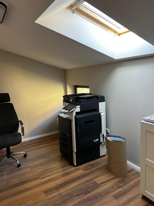 Închiriez ap.3 camere birou