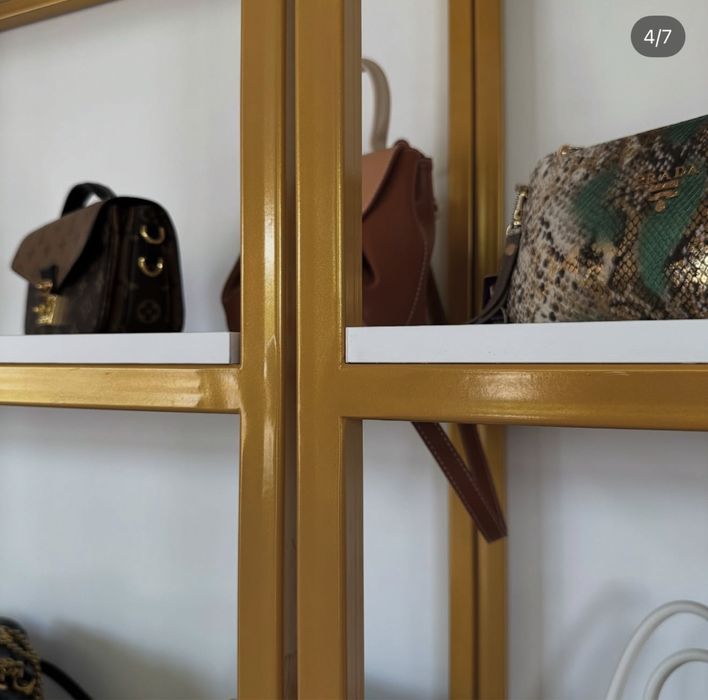 Оборудование для бутиков одежды