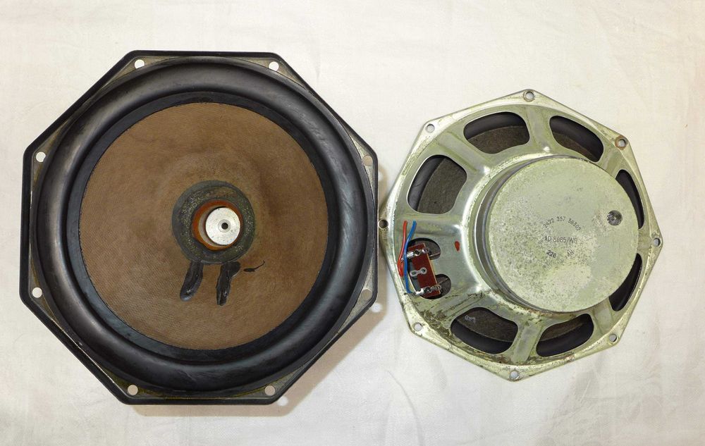 Антики :1960г. Philips филтри и  говорители