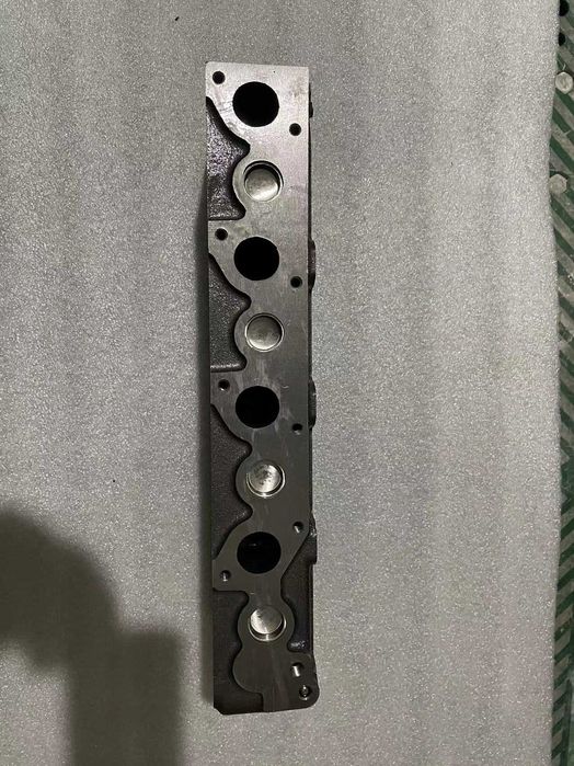 Chiulasa motor Kubota V1100-V1200 - Piese de motor Kubota