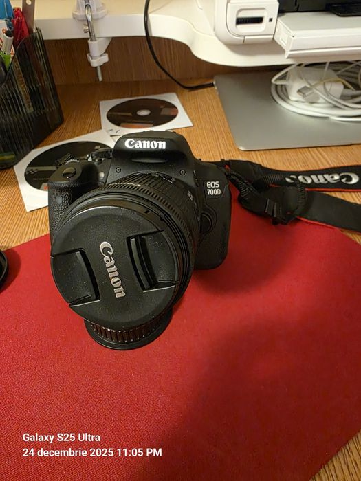 Aparat foto CANON Eos 700D