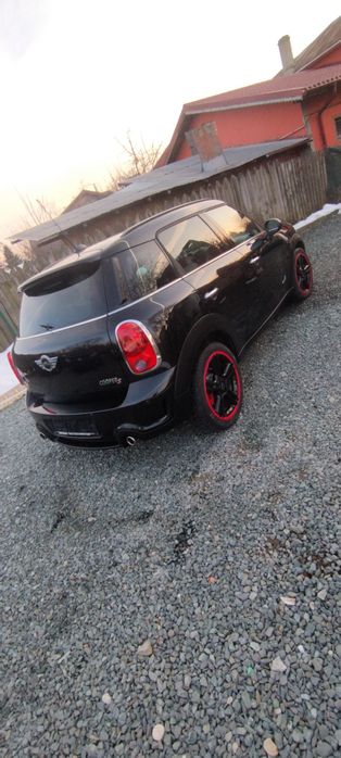 Mini S 4x4 i benina 1,6 TURBO  cu 184 CP  an 2012