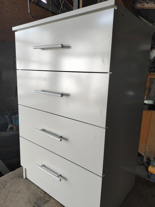 Продаю новый камод