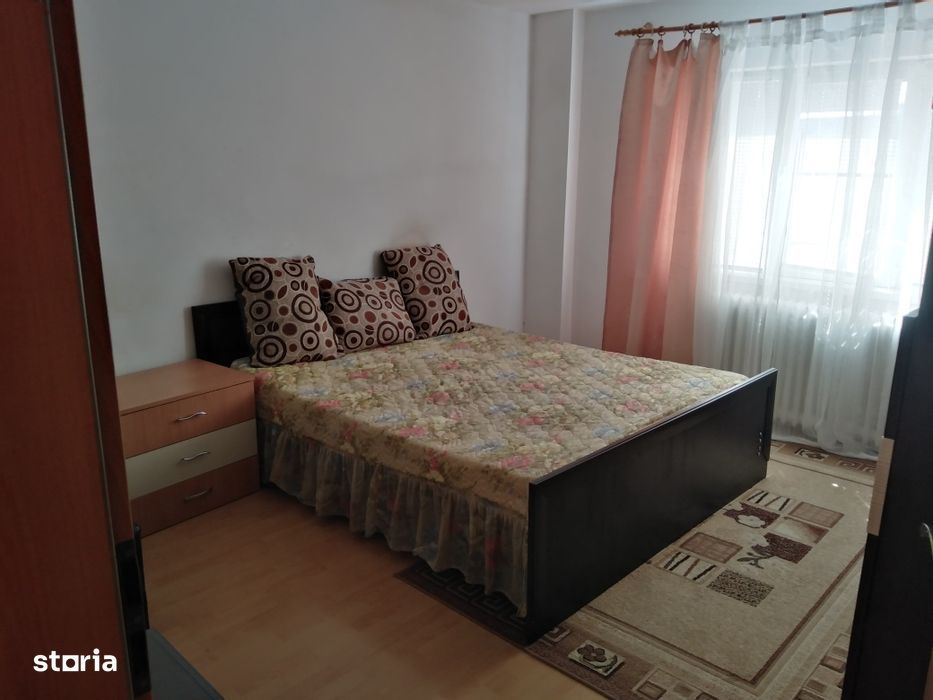 Apartament cu o camere de inchiriat in zona Balcescu — fotografia 1