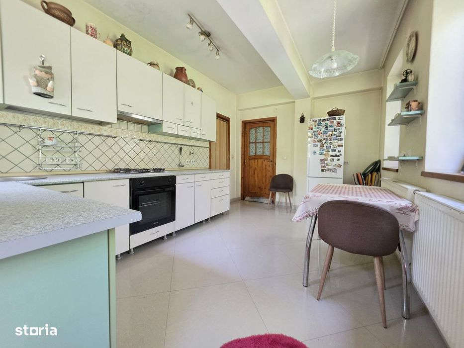 Vila Militari - Chiajna - Rosu, peste 400 mp construiti, teren 1250 mp