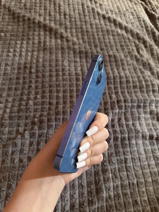 Iphone 13 simplu