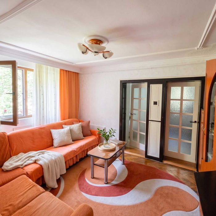 Apartament 2 camere mobilat, centru Băile Herculane, direct proprietar