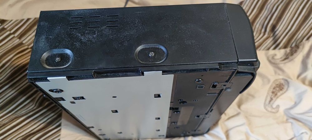 Нерабочий Видеомагнитофон JVS BEST. С видеокассетами.