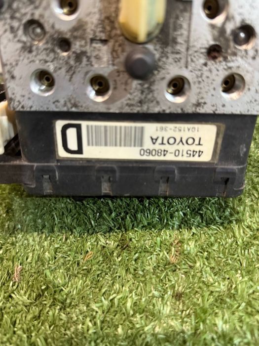 Абс блок Лексус Рх400 / rx400h abs